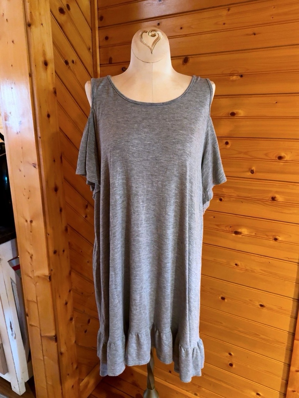 Jodifl Gray Cold Shoulder Ruffle Hem Swing Dress Size Medium
